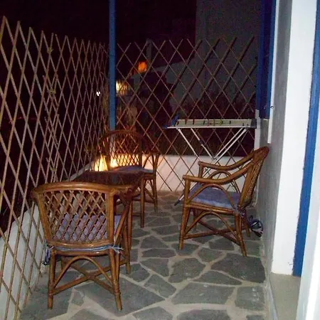 Niki Apartment *