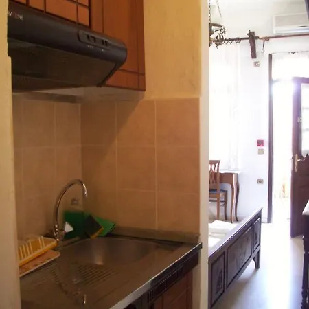 Niki Apartment